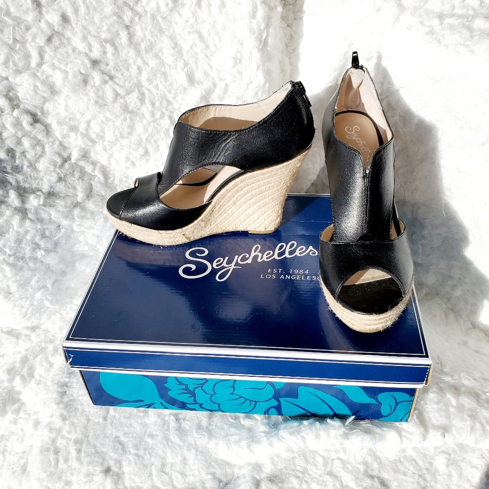 Seychelles Birdwatcher wedge